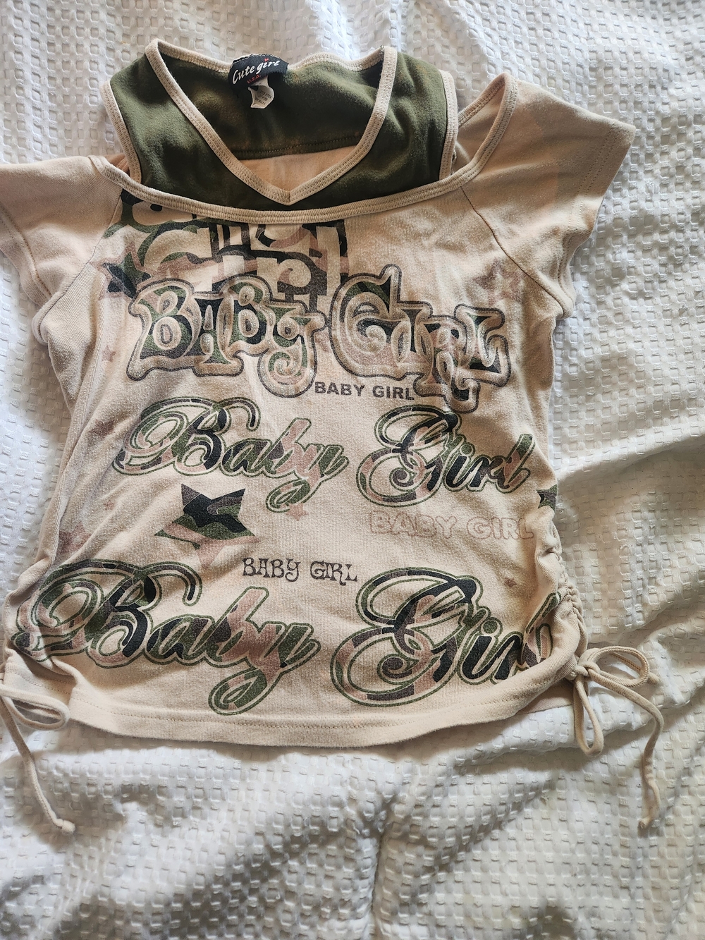 Beige & Olive Graphic Baby Girl Top